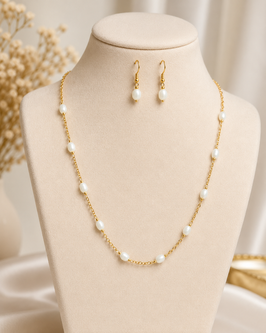 Timeless Pearl Grace Necklace