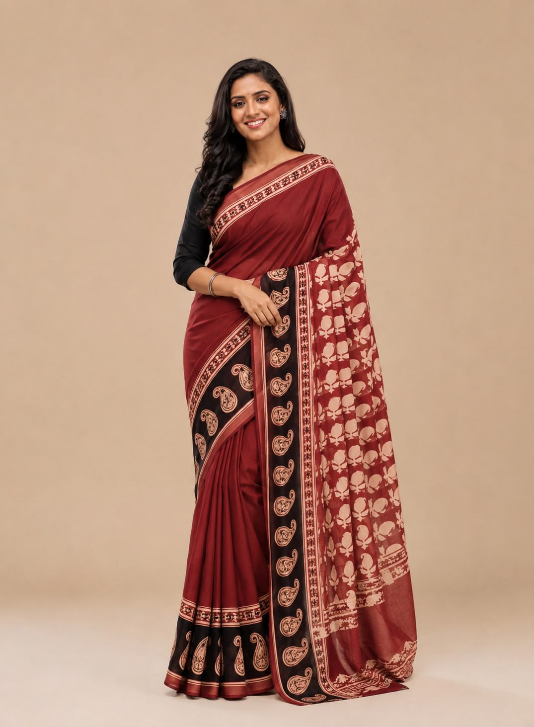 Marron and beige bagru cotton sarees