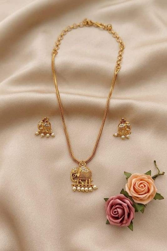 Elephant Charm Pearl Necklace Set