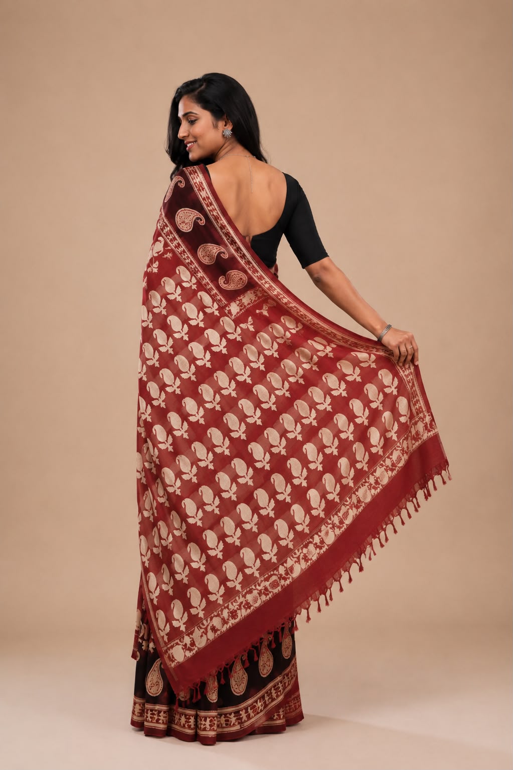 Marron and beige bagru cotton sarees